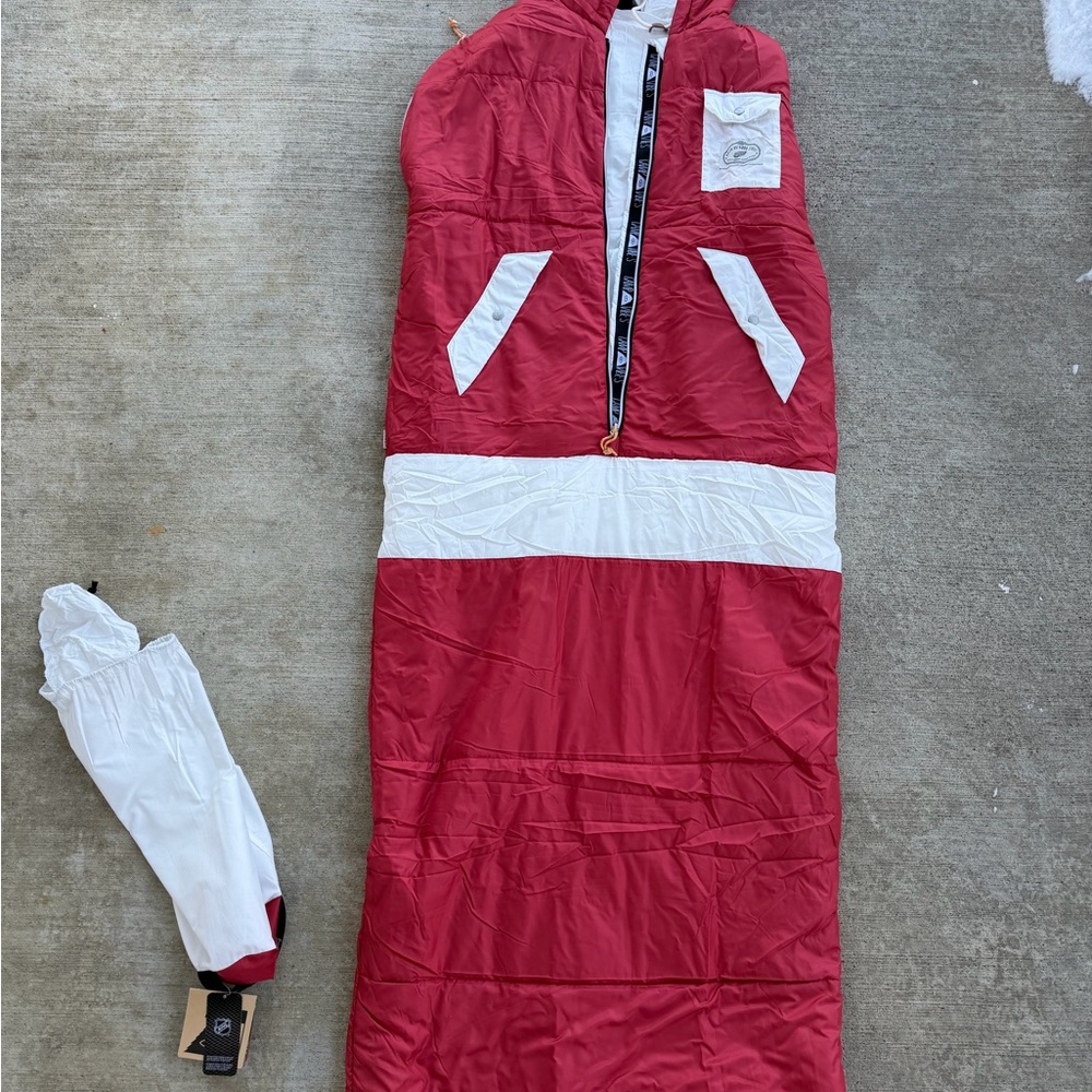 NWT Poler  Nap Sack Size M NHL Detroit Red Wings